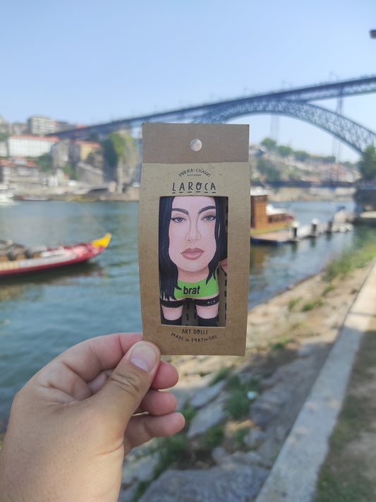 Porta Chaves Charlie XCX