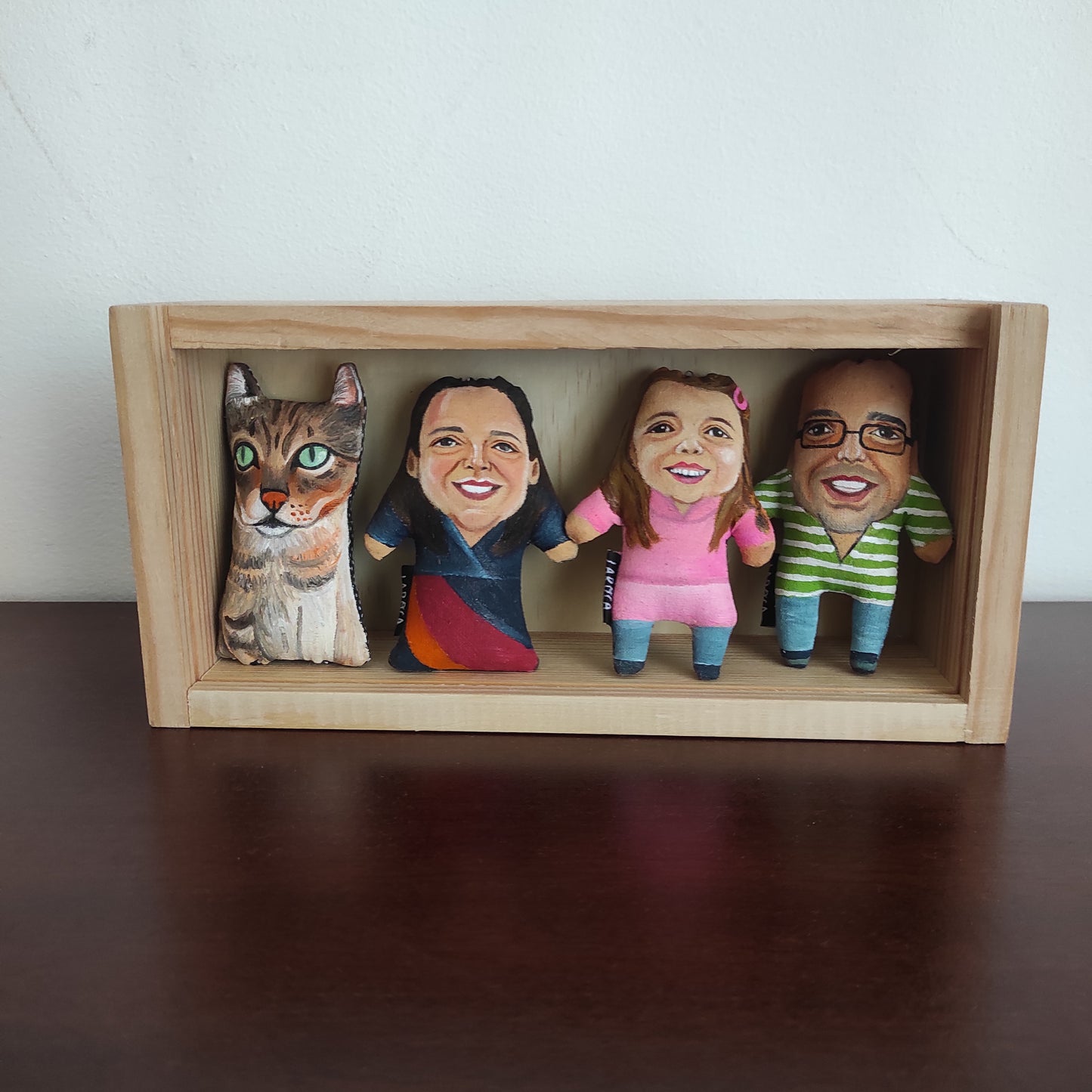 Caixa 4 Mini Dolls