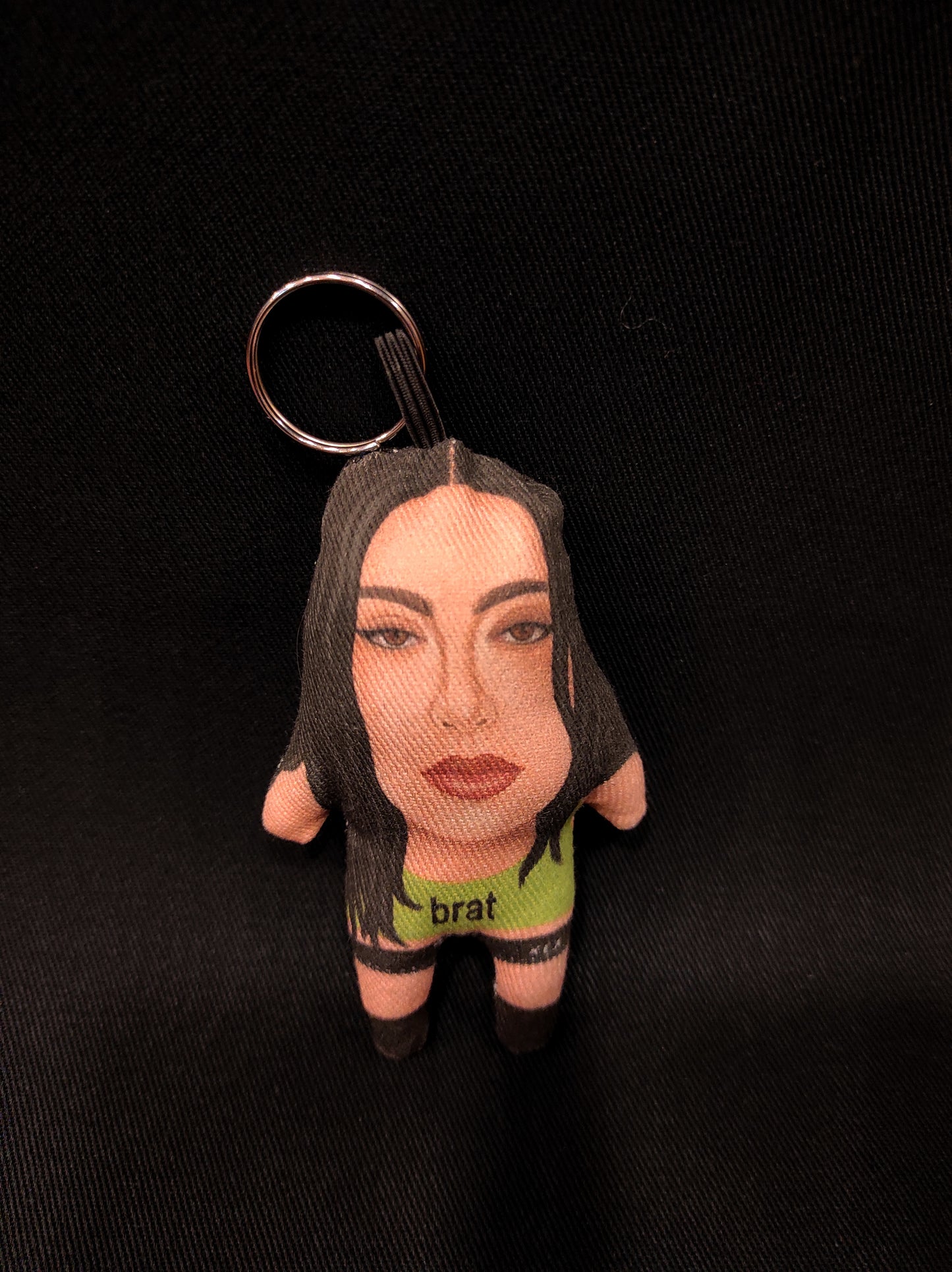 Porta Chaves Charlie XCX
