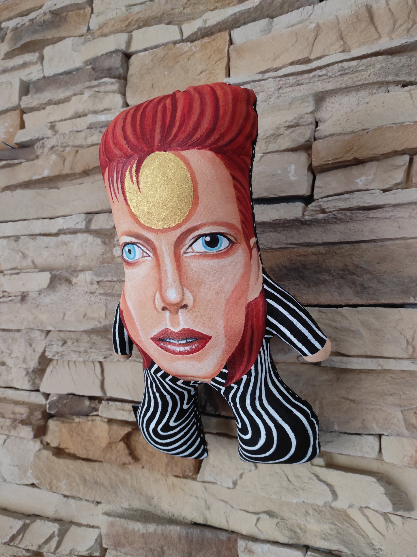 Boneco Pintado à Mão Ziggy Stardust 2023